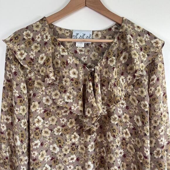 Vintage Try 1 Floral Ruffle Peasant Blouse Pearl Button Beige Brown USA Size M - Picture 2 of 11